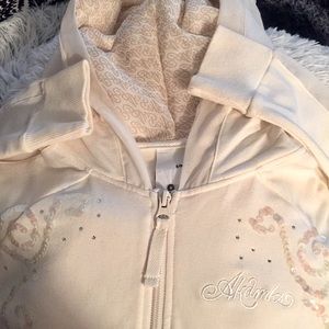 Akdmks cream ♥️sport wear